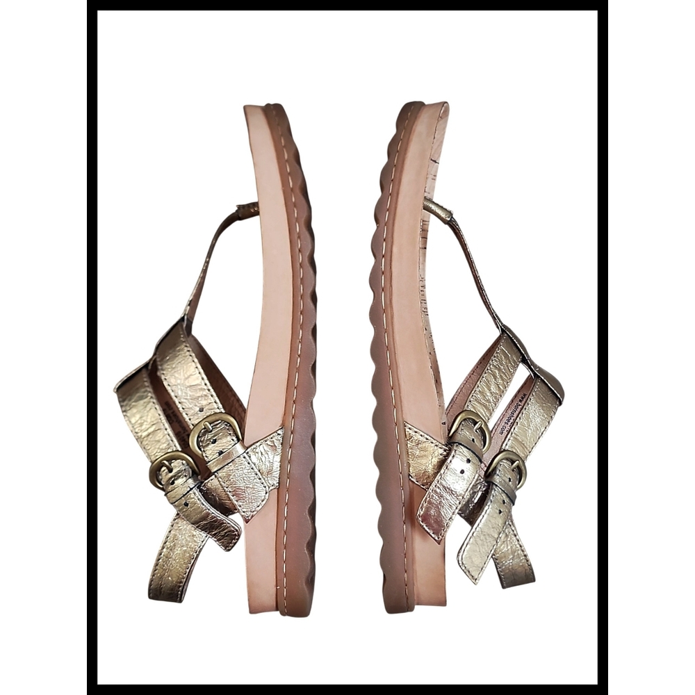 BORN Reta Leather Comfort T-strap Thong Sandals Double Buckle Gold Foil 8 - Picture 7 of 13